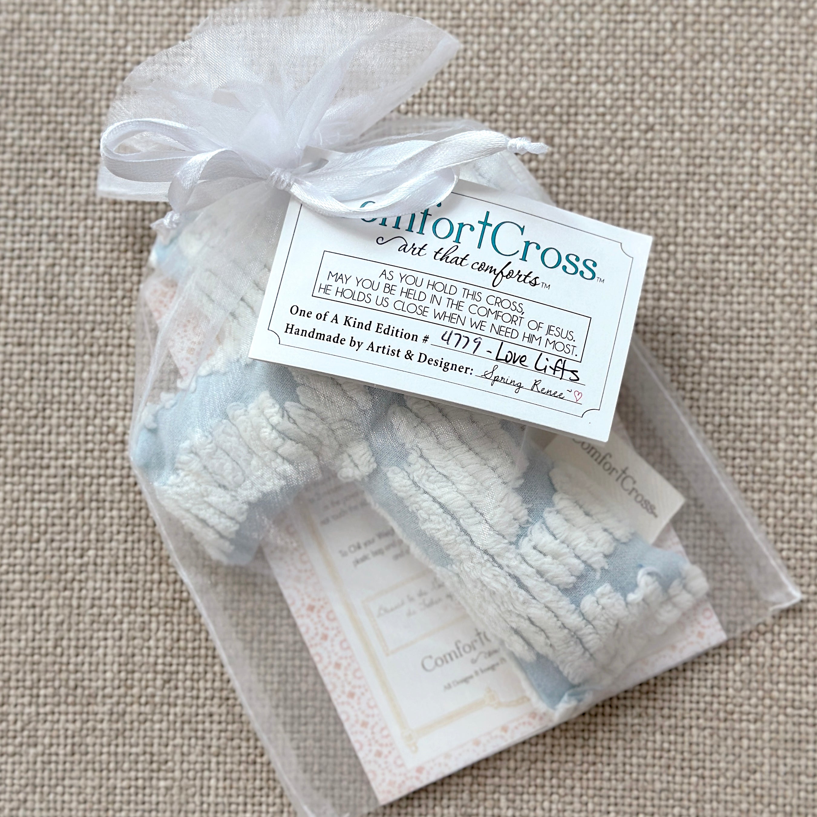 Comfort Cross-Love Lifts (The Serenity Prayer) Lavender Scent