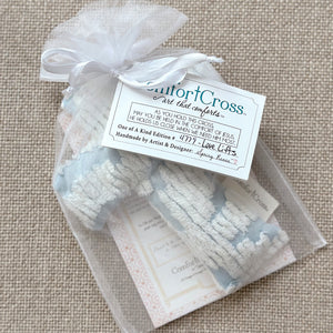 Comfort Cross-Love Lifts (The Serenity Prayer) Lavender Scent