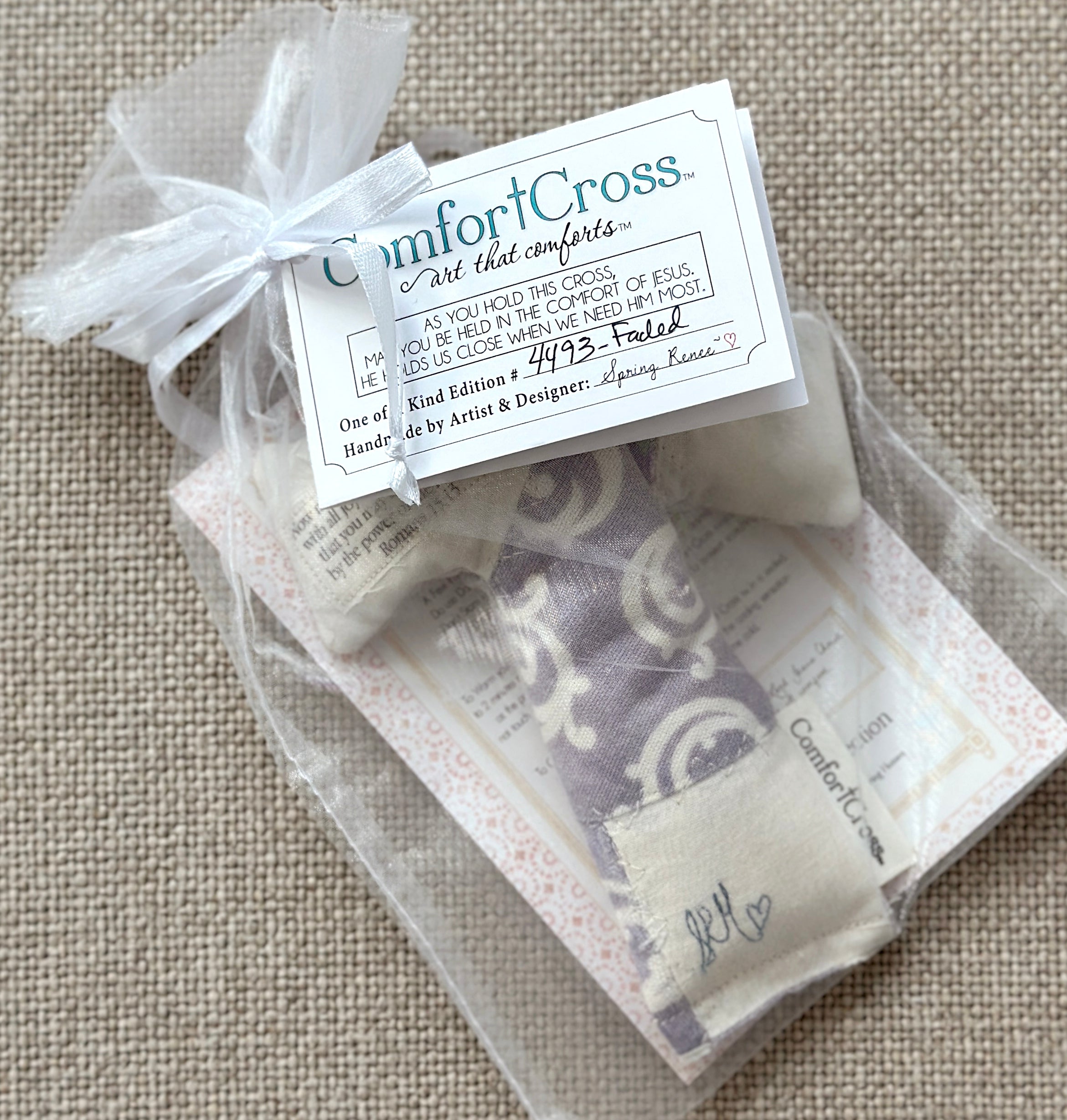Comfort Cross-Faded (Romans 15:13) Lavender Scent